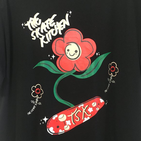 NO FEAR x HM Women's The Skate Kitchen Tee Limited Crew Neck Black NWT Size M - Picture 5 of 16